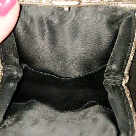 Vintage (40's-50's) Velvet black clutch - Picture 2 of 4